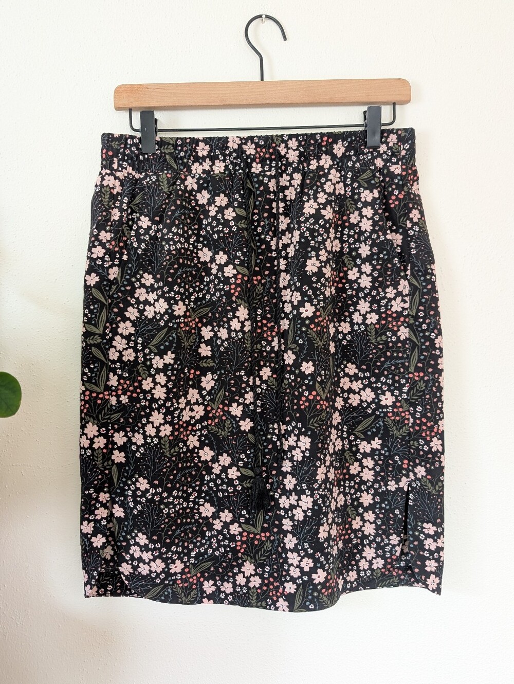 LOFT | Outlet | Floral Skirt